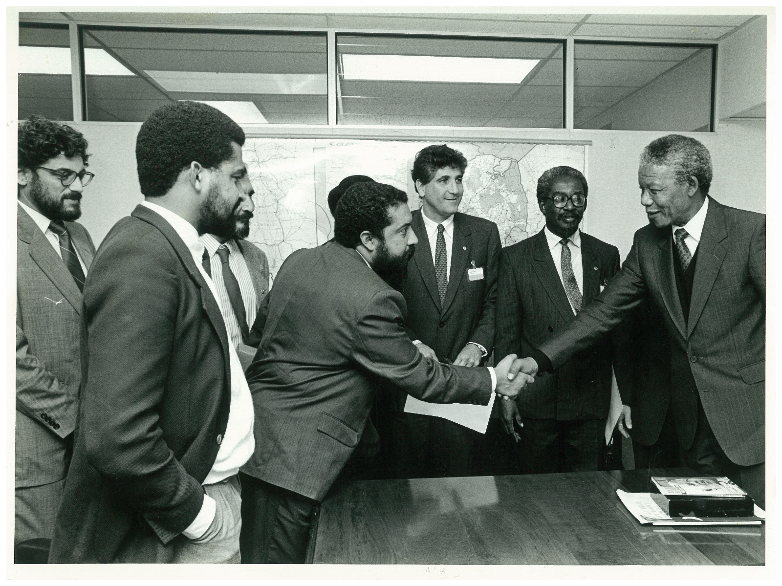 Centro Cultural Banco da Amazônia é inaugurado com exposição dedicada a Nelson Mandela
