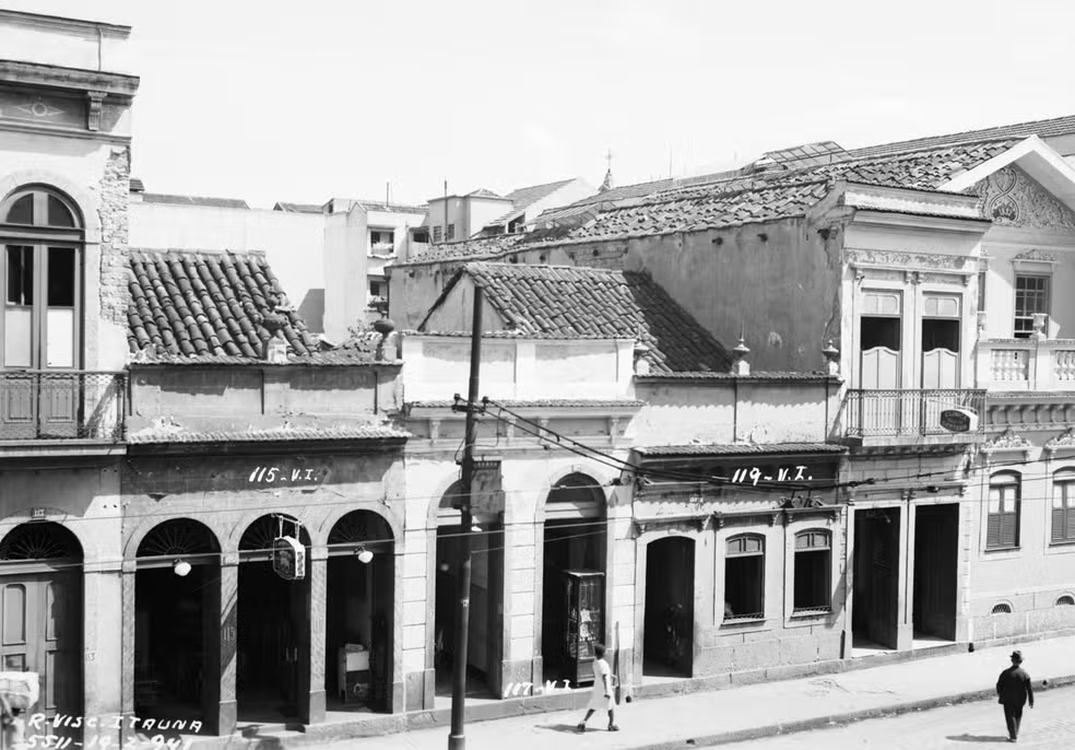 Arquivo-Geral do Rio acha foto da casa de Tia Ciata, berço do samba